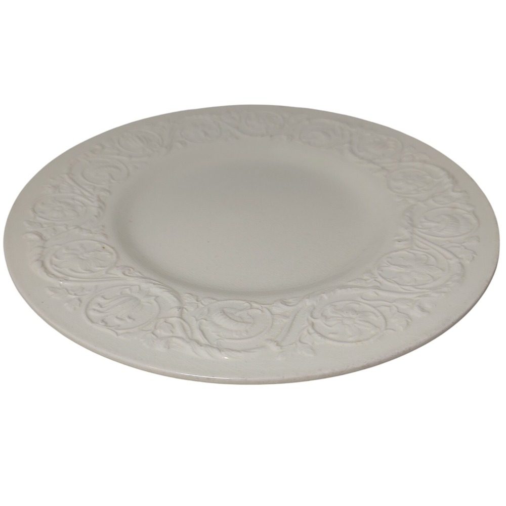 Wedgwood of Etrunia and Barlaston Dinner Plate Patrician Ivory 10.5 Inches - Picture 6 of 10